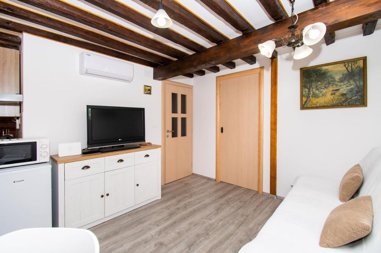 Apartment Rustika 斯克拉丁 外观 照片
